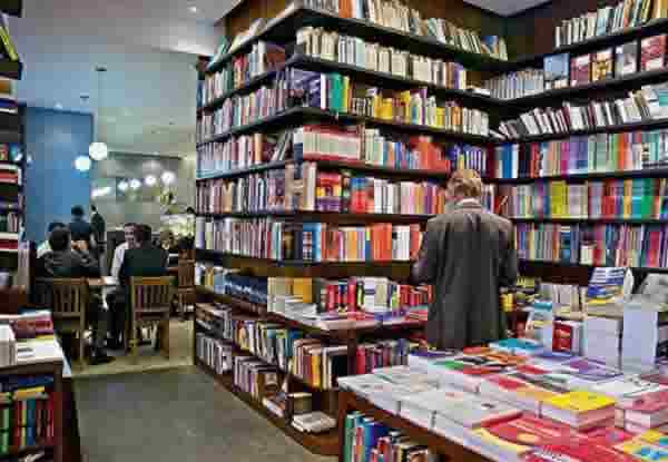 Livraria Martins Fontes foto 1