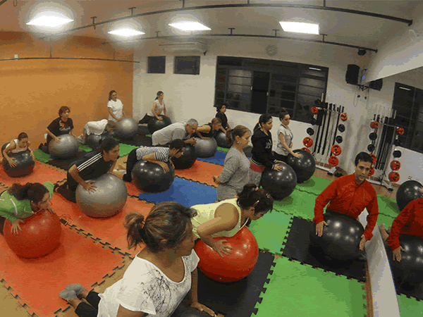 Academia Atitude Fitness foto 4