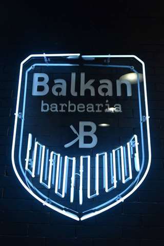 Imagens do Balkan Barbearia, bairro Vila Santa Catarina