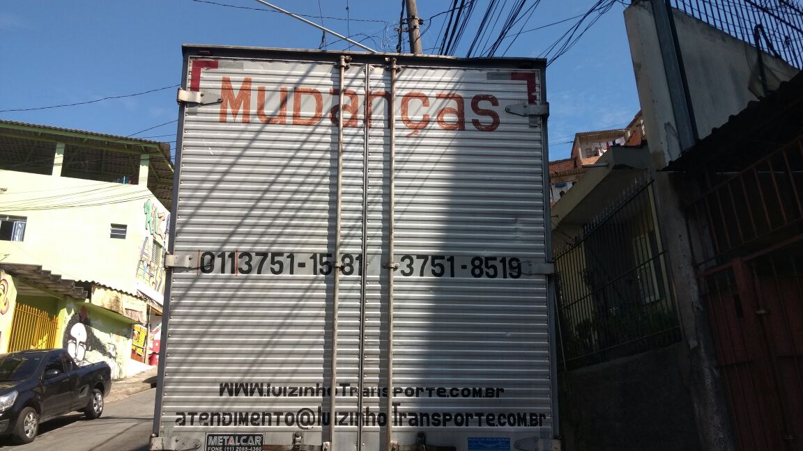 Imagens do Luizinho Transportes e Mudanas, bairro Butant