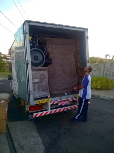 Imagens do ATCL Transportes de Cargas Leves e Mudanas, bairro Jardim de Cresci